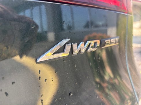 Used 2023 Genesis GV70 3.5T Sport w/ Sport Prestige Package image 10