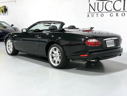 Used 2001 Jaguar XK8 Convertible image 4