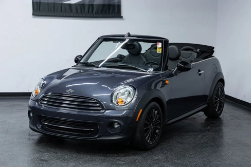 Used 2014 MINI Cooper Convertible image 8