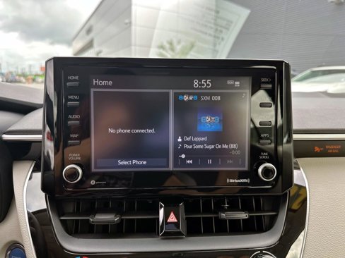 Used 2022 Toyota Corolla LE image 23