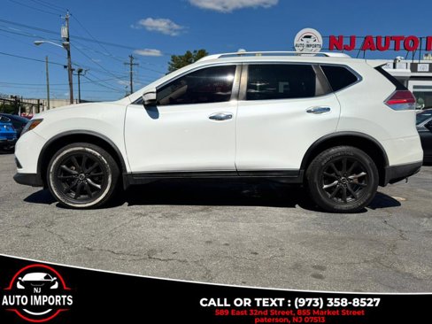 Used 2016 Nissan Rogue SV image 10