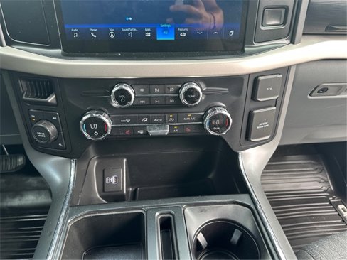 Used 2021 Ford F150 XLT w/ Equipment Group 302A High image 25