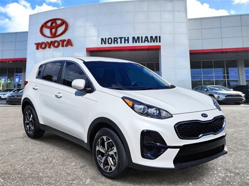 Used 2022 Kia Sportage LX image 1