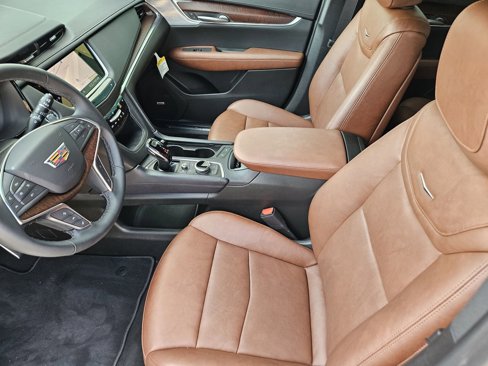 New 2025 Cadillac XT5 Sportv image 15