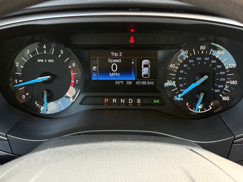 Used 2017 Ford Fusion SE image 28