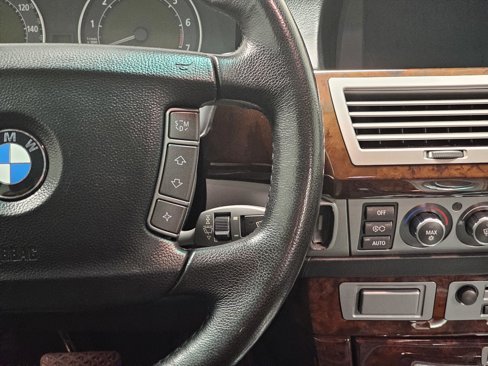 Used 2006 BMW 760Li image 25