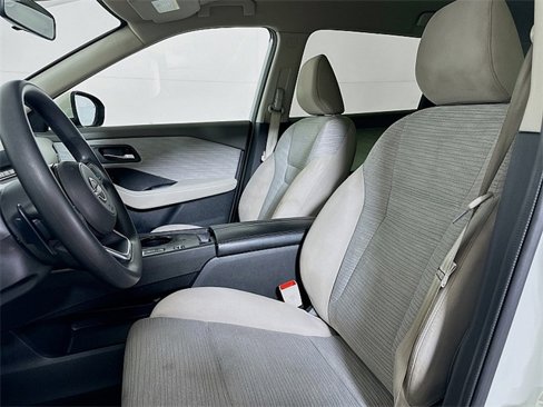 Used 2023 Nissan Rogue SV image 11