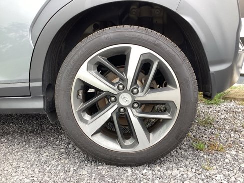 Used 2018 Hyundai Kona Limited image 8