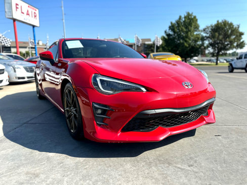 Used 2013 Scion FR-S image 1