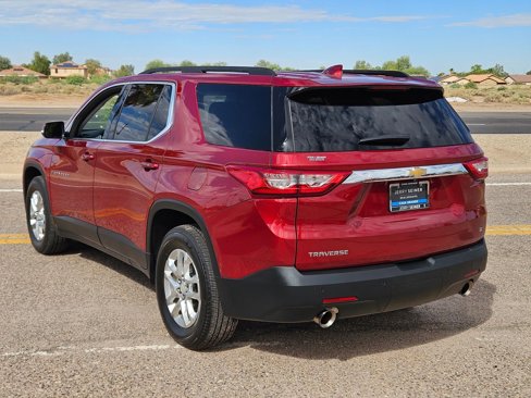 Used 2020 Chevrolet Traverse LT w/ Driver Confidence II Package image 5