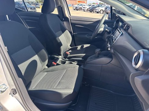Used 2024 Nissan Versa S w/ Trunk Package image 11