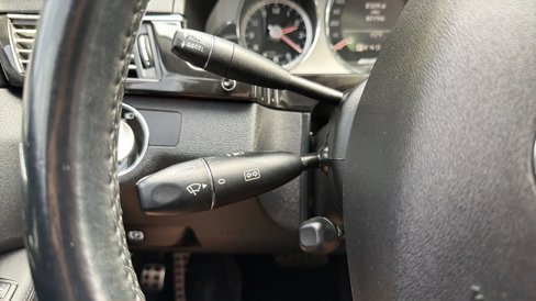 Used 2010 Mercedes-Benz E 63 AMG Sedan image 38