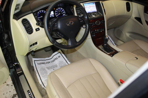 Used 2016 INFINITI QX50 AWD w/ Deluxe Touring Package image 17
