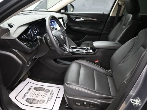Used 2021 Buick Envision Essence w/ Technology Package I image 8