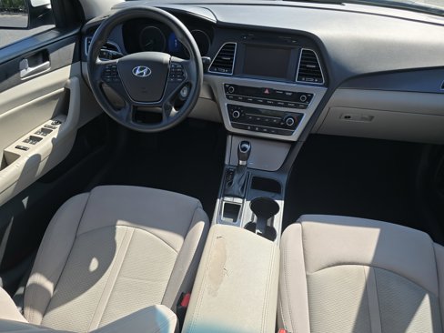 Used 2017 Hyundai Sonata Sport image 30