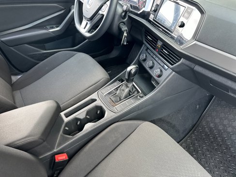 Used 2021 Volkswagen Jetta S w/ Driver Assistance Package image 15