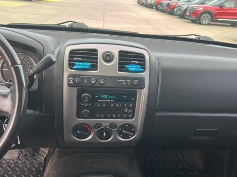Used 2010 GMC Canyon SLE image 16