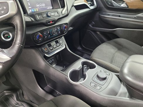 Used 2018 GMC Terrain SLE w/ Driver Convenience Package image 26