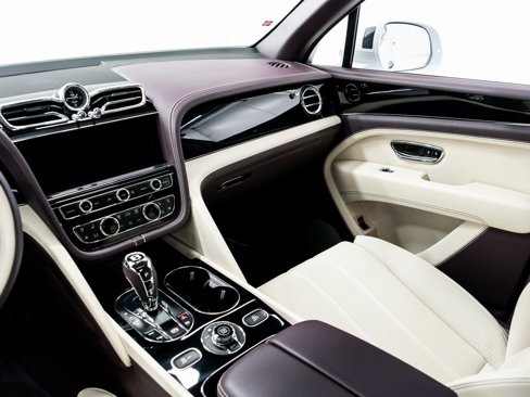 Certified 2023 Bentley Bentayga Extended Wheelbase image 29