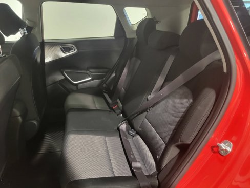 Used 2022 Kia Soul LX image 22