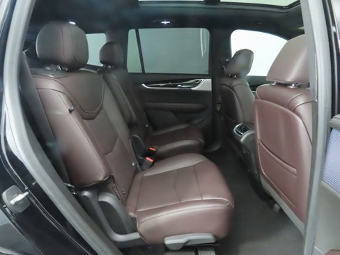 Used 2020 Cadillac XT6 Premium Luxury image 23