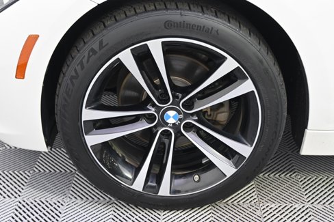 Used 2018 BMW 330i xDrive Sedan w/ Convenience Package image 20