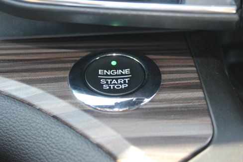 Used 2020 Ford Explorer Limited image 31