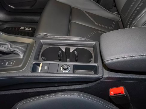 Certified 2025 Audi Q3 2.0T Premium image 31