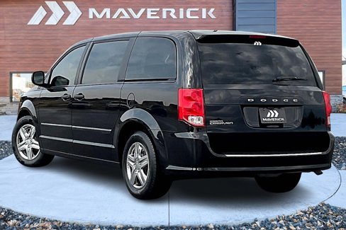 Used 2016 Dodge Grand Caravan American Value Package image 4