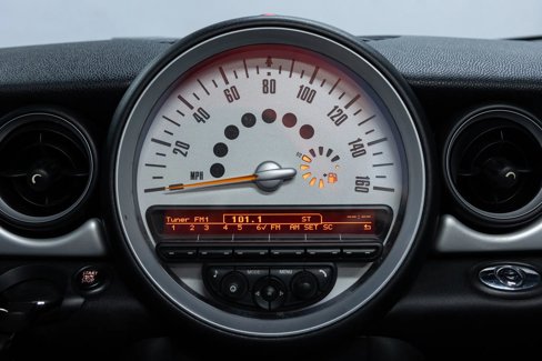 Used 2014 MINI Cooper Convertible image 19
