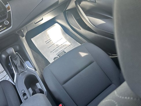 Used 2023 Toyota Corolla LE image 16