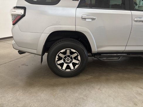 Used 2022 Toyota 4Runner TRD Off-Road Premium image 22