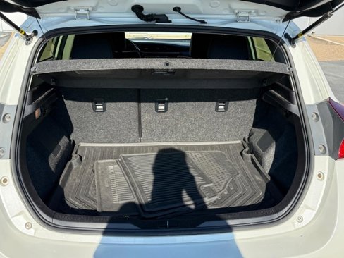 Used 2017 Toyota Corolla iM w/ All-Weather Mat Package image 5