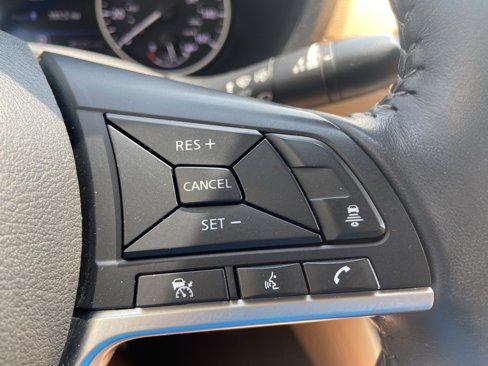 Used 2021 Nissan Sentra SV w/ SV Premium Package image 14