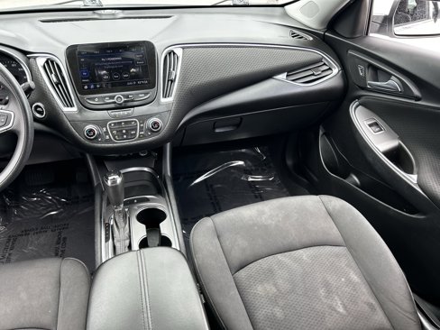 Used 2020 Chevrolet Malibu LT image 15