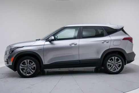 Used 2021 Kia Seltos LX image 5