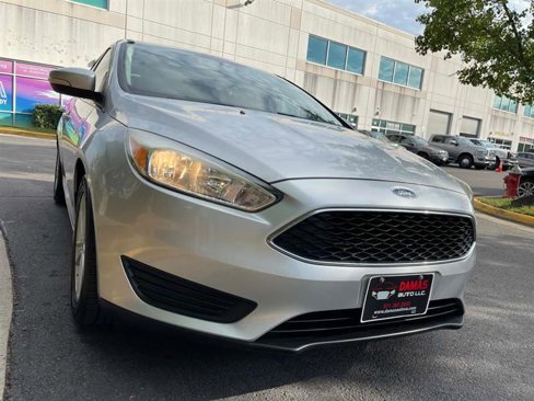 Used 2015 Ford Focus SE image 38