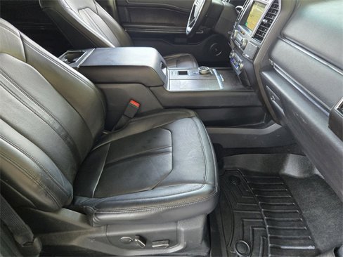 Used 2019 Ford Expedition Max Limited image 11