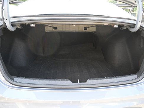 Used 2022 Kia K5 LXS image 16