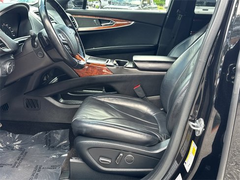 Used 2018 Lincoln MKX Reserve image 9