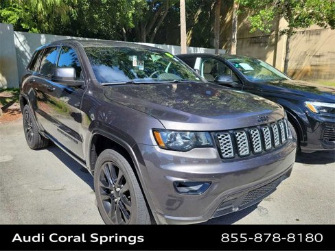 Used 2020 Jeep Grand Cherokee Altitude image 7