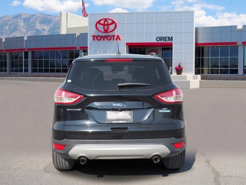 Used 2016 Ford Escape SE w/ SE Leather Comfort Package image 6