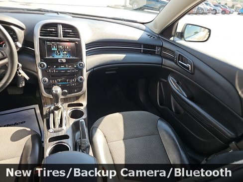 Used 2015 Chevrolet Malibu LT w/ Power Convenience Package image 25