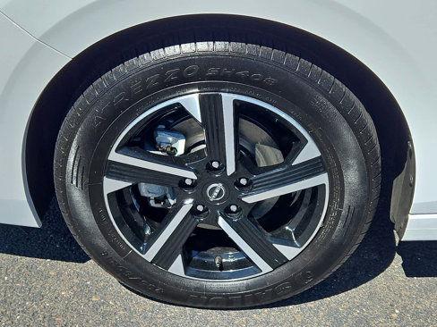 Used 2024 Nissan Sentra SV image 9
