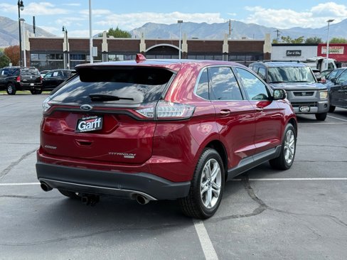 Used 2018 Ford Edge Titanium w/ Technology Package image 3