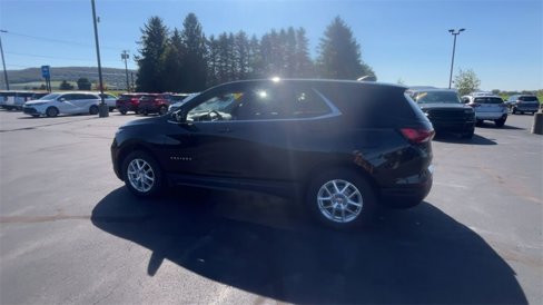 Used 2023 Chevrolet Equinox LT image 6