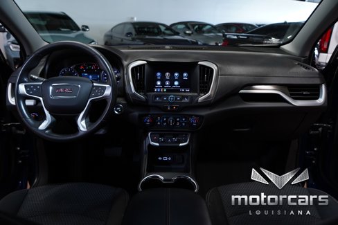 Used 2023 GMC Terrain SLE w/ Driver Convenience Package image 31