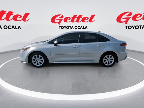 Used 2024 Toyota Corolla LE image 5