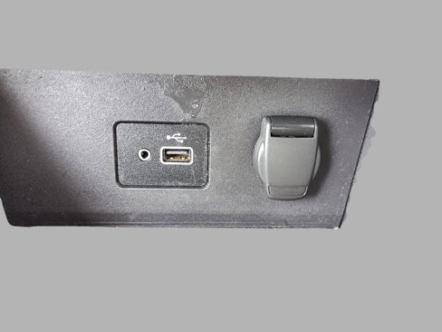 Used 2020 Nissan Sentra S image 24