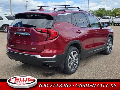 Used 2020 GMC Terrain SLT w/ Preferred Package image 7